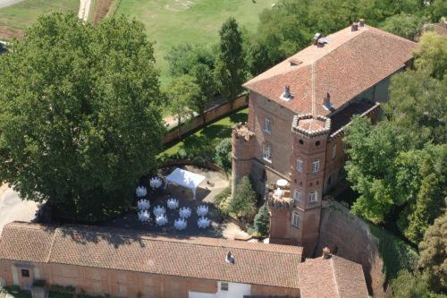 Relais Del Castello Di Oviglio Hotel Exterior foto